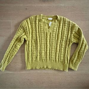 NWT sweater size Large